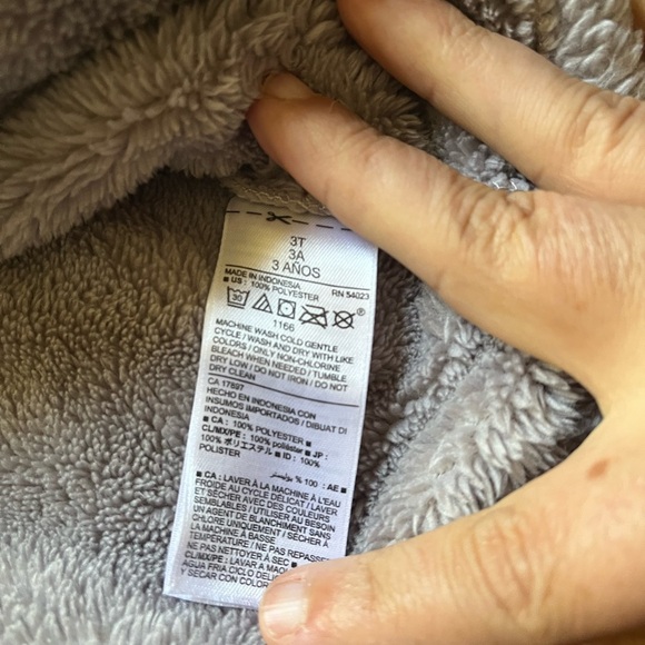 Old Navy Kids Sherpa Toggle Coat - Cream - Picture 3 of 3